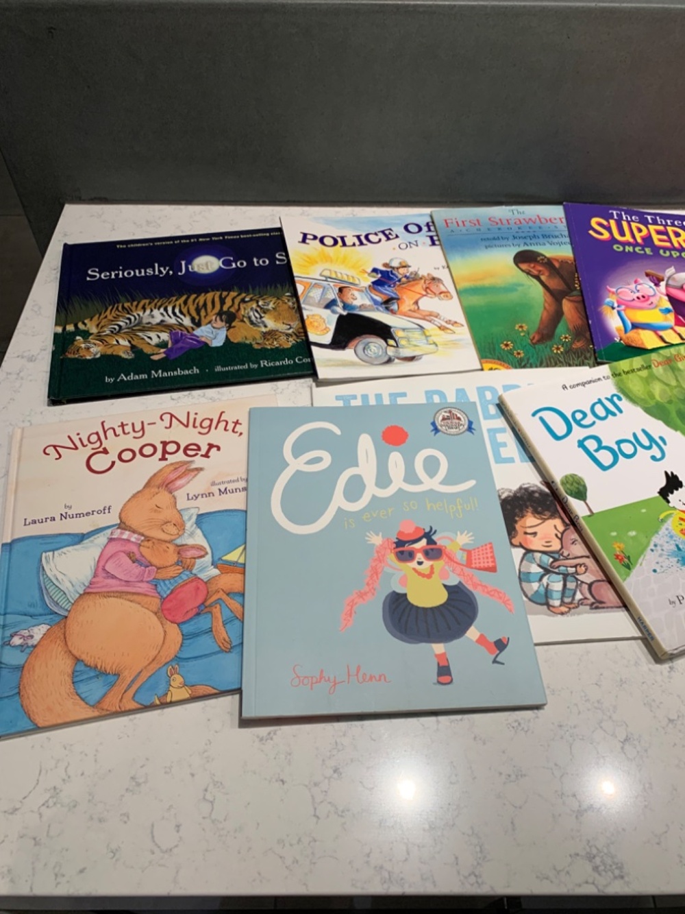 52 Book Kids Library - Picture 3 of 5